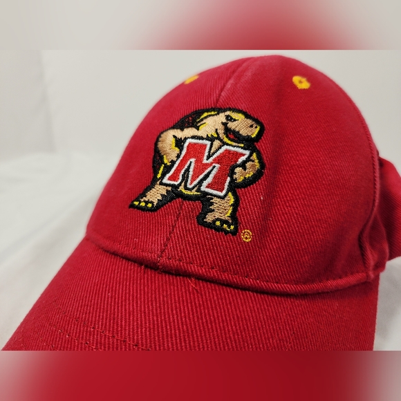 University Of Maryland Terps Logo NCAA Adult Hat Cap Adjustable Hook & Loop Red - Picture 4 of 8